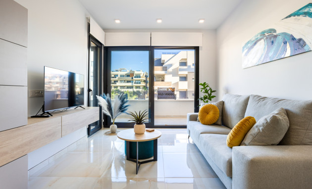 Herverkoop - Apartment - Orihuela Costa - Los Altos