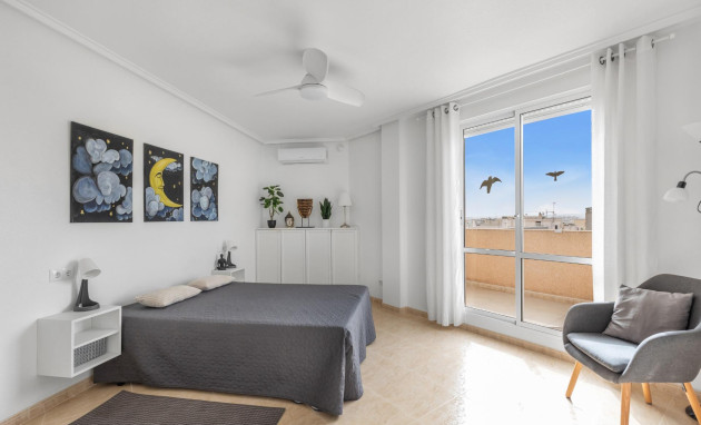 Herverkoop - Penthouse - Torrevieja - Estacion de autobuses