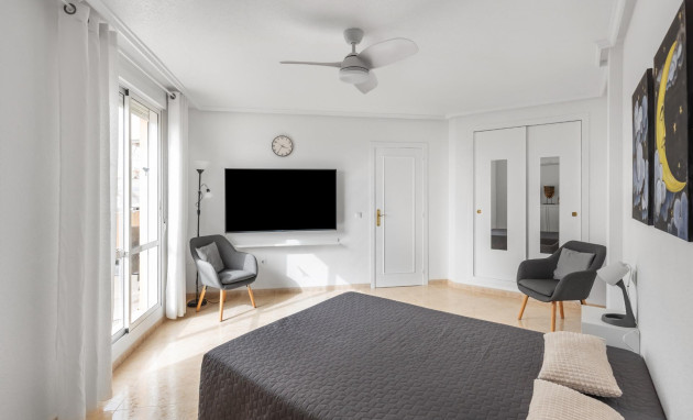 Herverkoop - Penthouse - Torrevieja - Estacion de autobuses