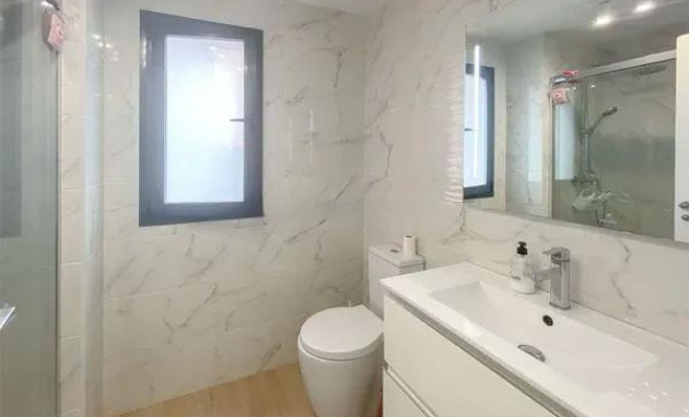 Herverkoop - Apartment - Orihuela Costa - Las Filipinas