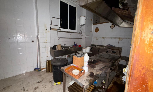 Herverkoop - Reclame - Torrevieja - Playa del cura