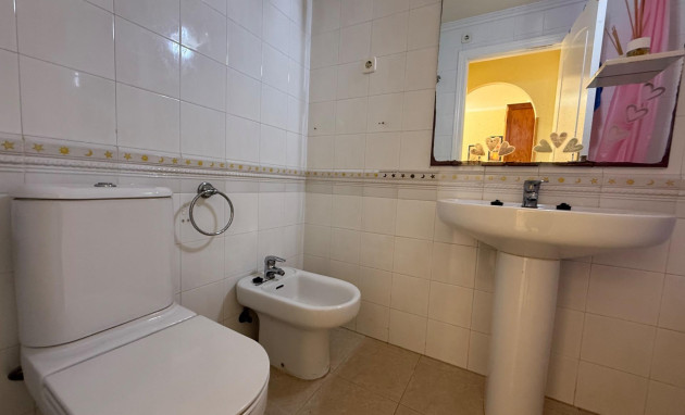 Resale - Bungalow - Groundfloor - Torrevieja - Parque las naciones