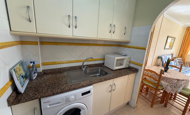 Resale - Bungalow - Groundfloor - Torrevieja - Parque las naciones