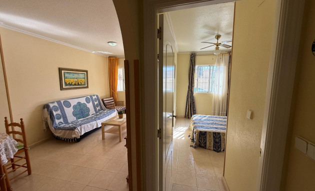 Resale - Bungalow - Groundfloor - Torrevieja - Parque las naciones