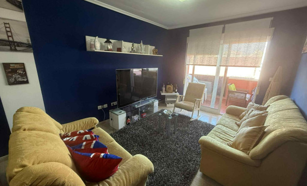 Resale - Apartment - Almoradí