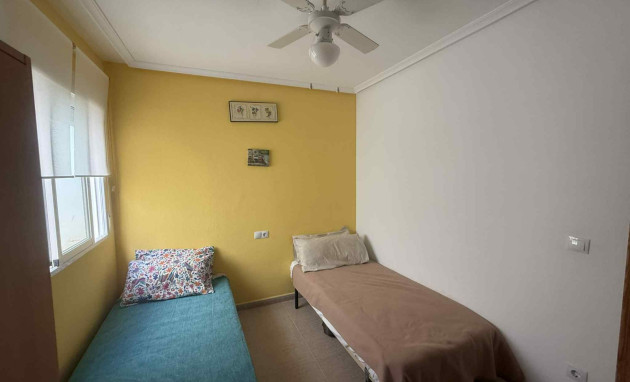 Resale - Apartment - Almoradí