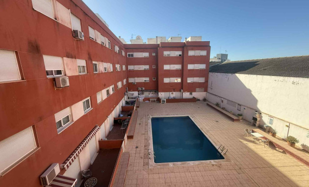 Resale - Apartment - Almoradí