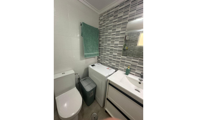 Herverkoop - Apartment - Torrevieja - torrevieja