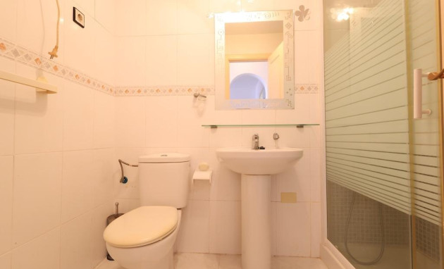 Herverkoop - Bungalow - Gelijkvloers - Torrevieja - Carrefour