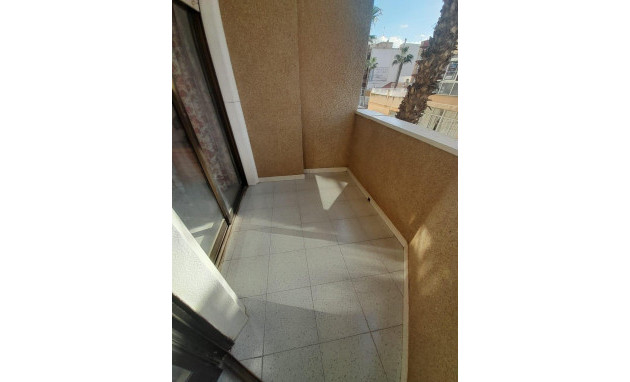 Reventa - Apartment - Torrevieja - Estacion de autobuses