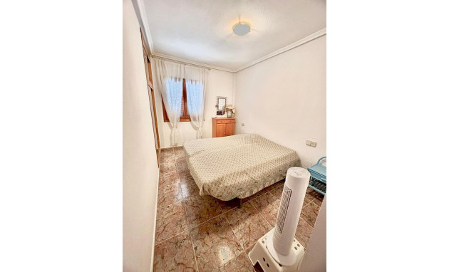 Revente - Bungalow - Rez-de-chaussée - Torrevieja - Centro