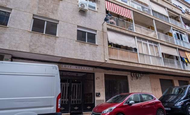 Resale - Studio - Torrevieja - Estacion de autobuses