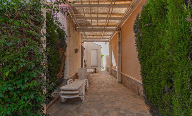 Resale - Villa - Torrevieja - La siesta