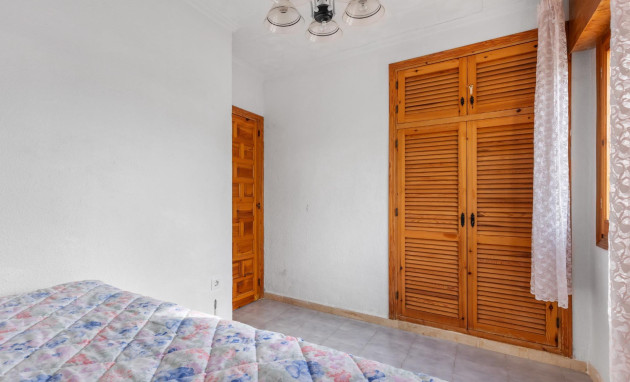 Resale - Villa - Torrevieja - La siesta