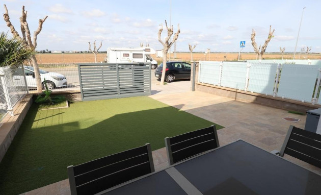 Herverkoop - Bungalow - Gelijkvloers - Pilar de la Horadada - Zona Pueblo