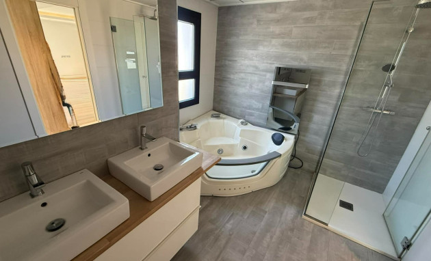 Revente - Detached House / Villa - Rojales - Benimar II