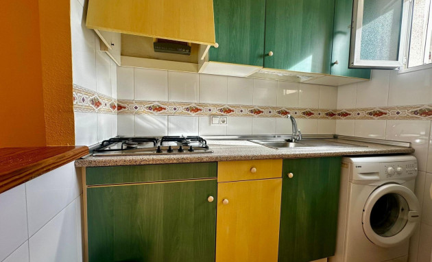 Herverkoop - Apartment - Torrevieja - Centro