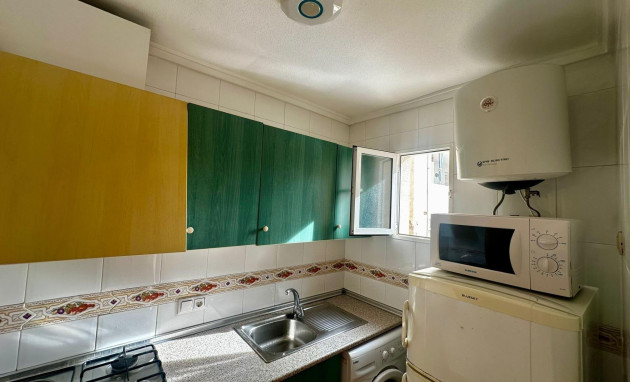 Herverkoop - Apartment - Torrevieja - Centro