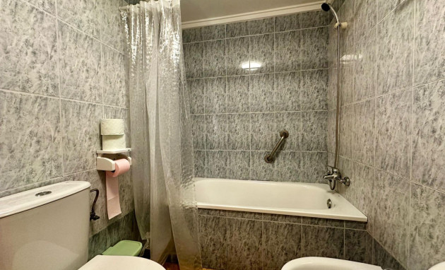 Herverkoop - Apartment - Torrevieja - Centro