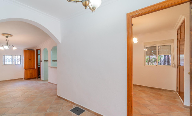 Revente - Villa - Torrevieja - Los Balcones - Los Altos del Edén