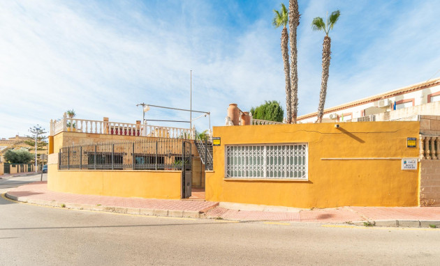 Revente - Villa - Torrevieja - Los Balcones - Los Altos del Edén