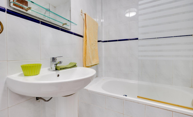 Herverkoop - Bungalow - Gelijkvloers - Orihuela - Desamparados-Hurchillo-Torremendo