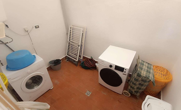 Herverkoop - Bungalow - Gelijkvloers - Torrevieja - El limonar