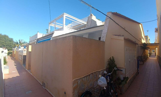 Herverkoop - Bungalow - Gelijkvloers - Torrevieja - El limonar