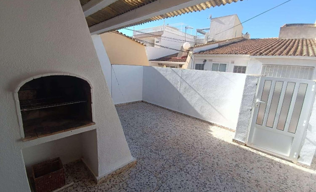 Herverkoop - Bungalow - Gelijkvloers - Torrevieja - El limonar