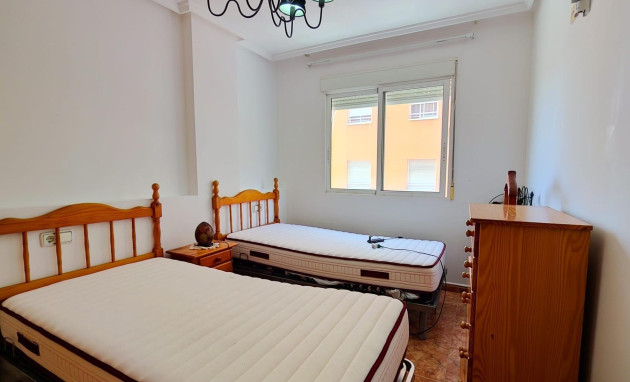 Herverkoop - Apartment - Torrevieja - torrevieja