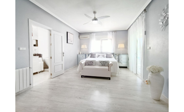 Herverkoop - Detached Villa - Gea Y Truyols - Urb Lo Santiago