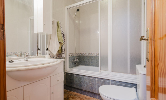 Herverkoop - Apartment - Torrevieja - Centro