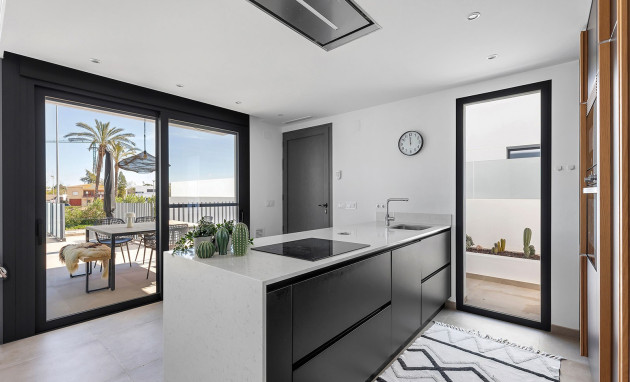 Resale - House - Dolores