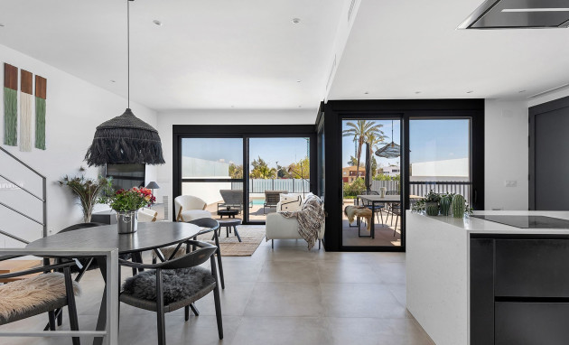 Resale - House - Dolores