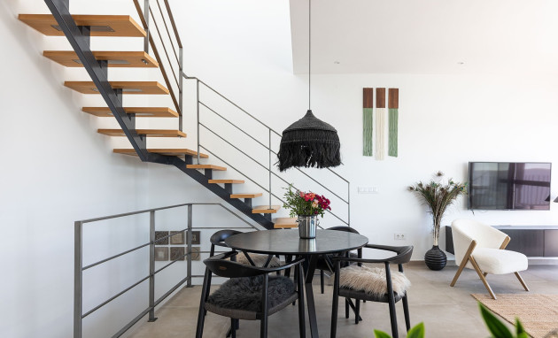 Resale - House - Dolores