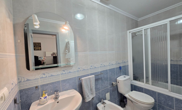 Resale - Apartment / Flat * - Los Montesinos *