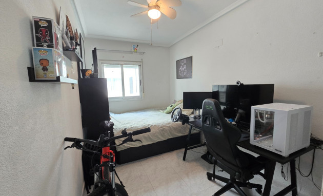 Resale - Apartment / Flat * - Los Montesinos *