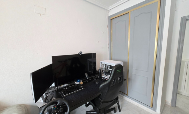 Resale - Apartment / Flat * - Los Montesinos *