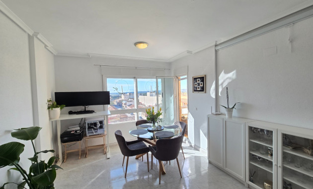 Resale - Apartment / Flat * - Los Montesinos *