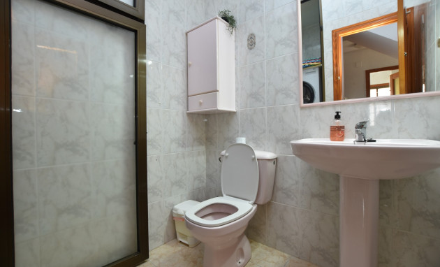 Herverkoop - House - Quad - Orihuela Costa - Playa Flamenca