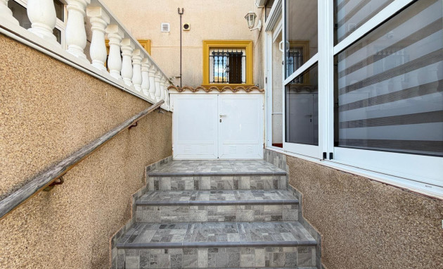 Herverkoop - Terraced house - Orihuela Costa - Las Filipinas