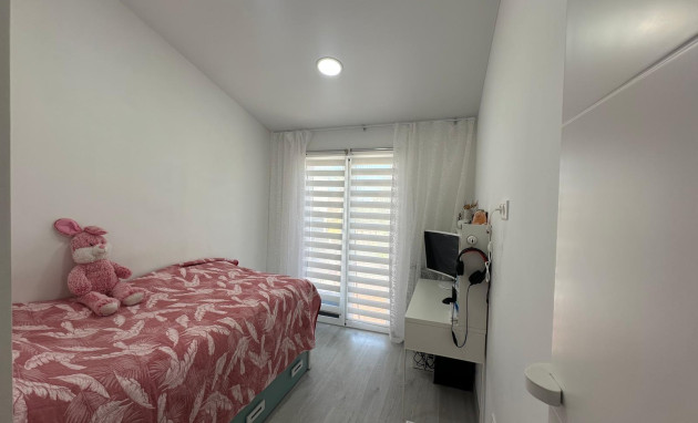 Herverkoop - Bungalow - Gelijkvloers - Torrevieja - Playa del cura