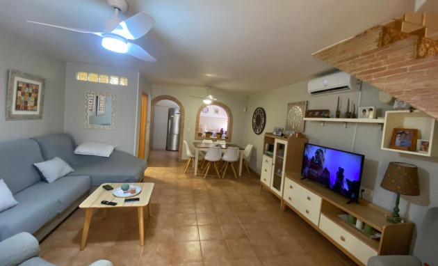 Herverkoop - Terraced house - Torrevieja - Playa de los Naufragos