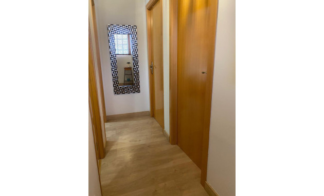 Herverkoop - Terraced house - Torrevieja - Playa de los Naufragos