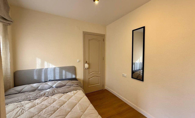 Reventa - Apartment - Torrevieja - Estacion de autobuses