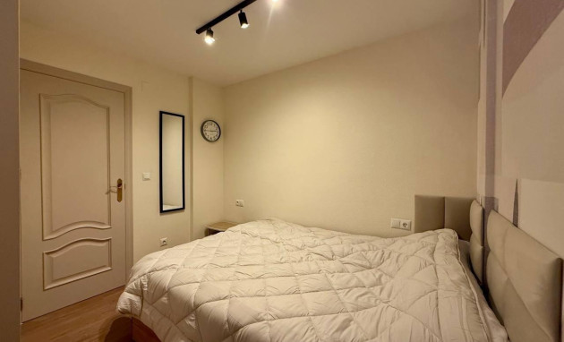 Reventa - Apartment - Torrevieja - Estacion de autobuses