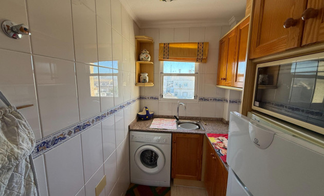 Herverkoop - Bungalow - Gelijkvloers - Torrevieja - Aguas Nuevas