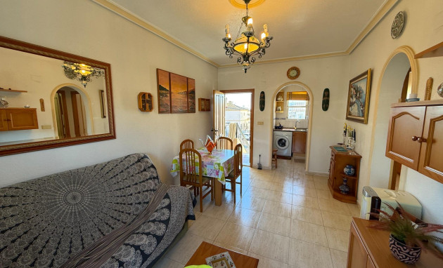 Herverkoop - Bungalow - Gelijkvloers - Torrevieja - Aguas Nuevas