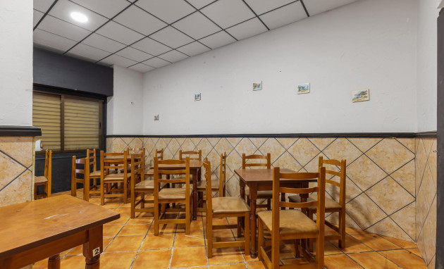 Herverkoop - Reclame - Torrevieja - Estacion de autobuses