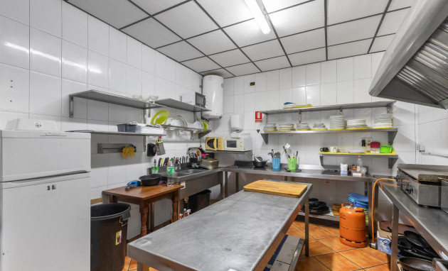 Herverkoop - Reclame - Torrevieja - Estacion de autobuses